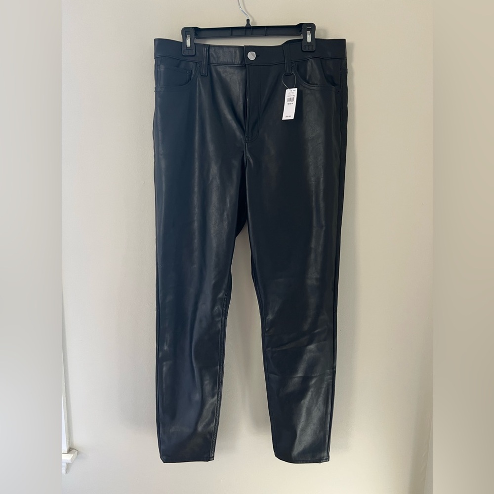 NWT Gap High Rise Universal Leggings Size 16/33R